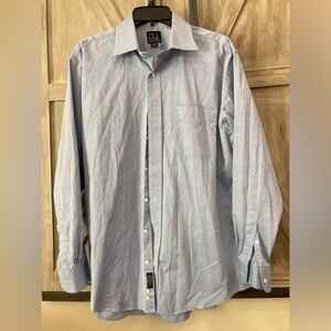Jos. A. Bank Executive Collection 
Light Blue Dress Shirt
SIZE 16-34